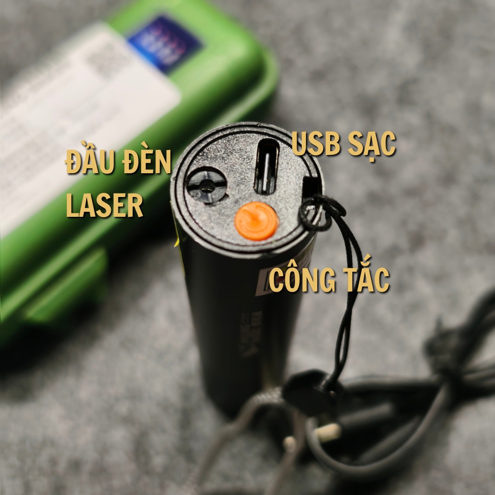 den-pin-uv-giam-dinh-cam-tay-sd-0112